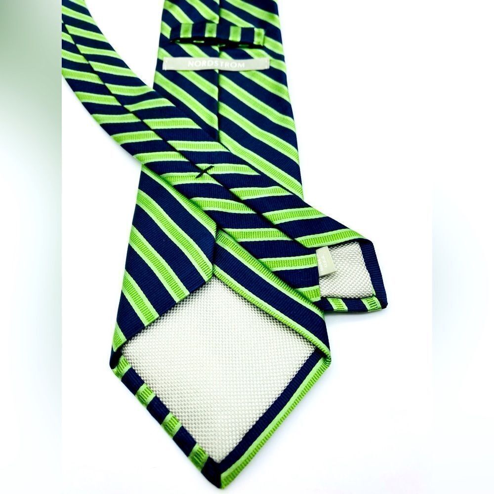 Nordstrom Men’s 100% Silk Striped Neck Tie - Picture 3 of 6